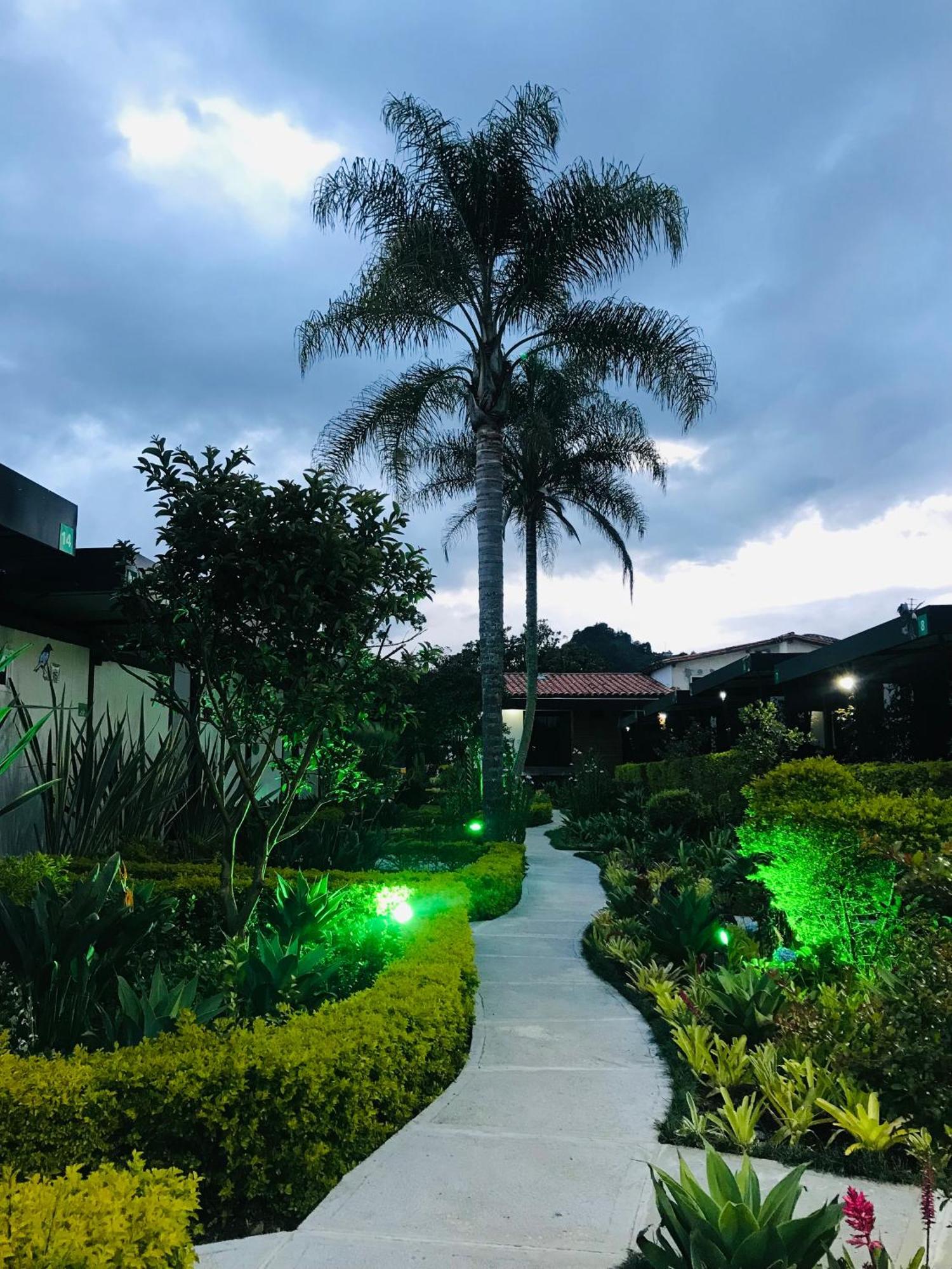 Hotel & Golf Isak Aeropuerto Rionegro Kültér fotó