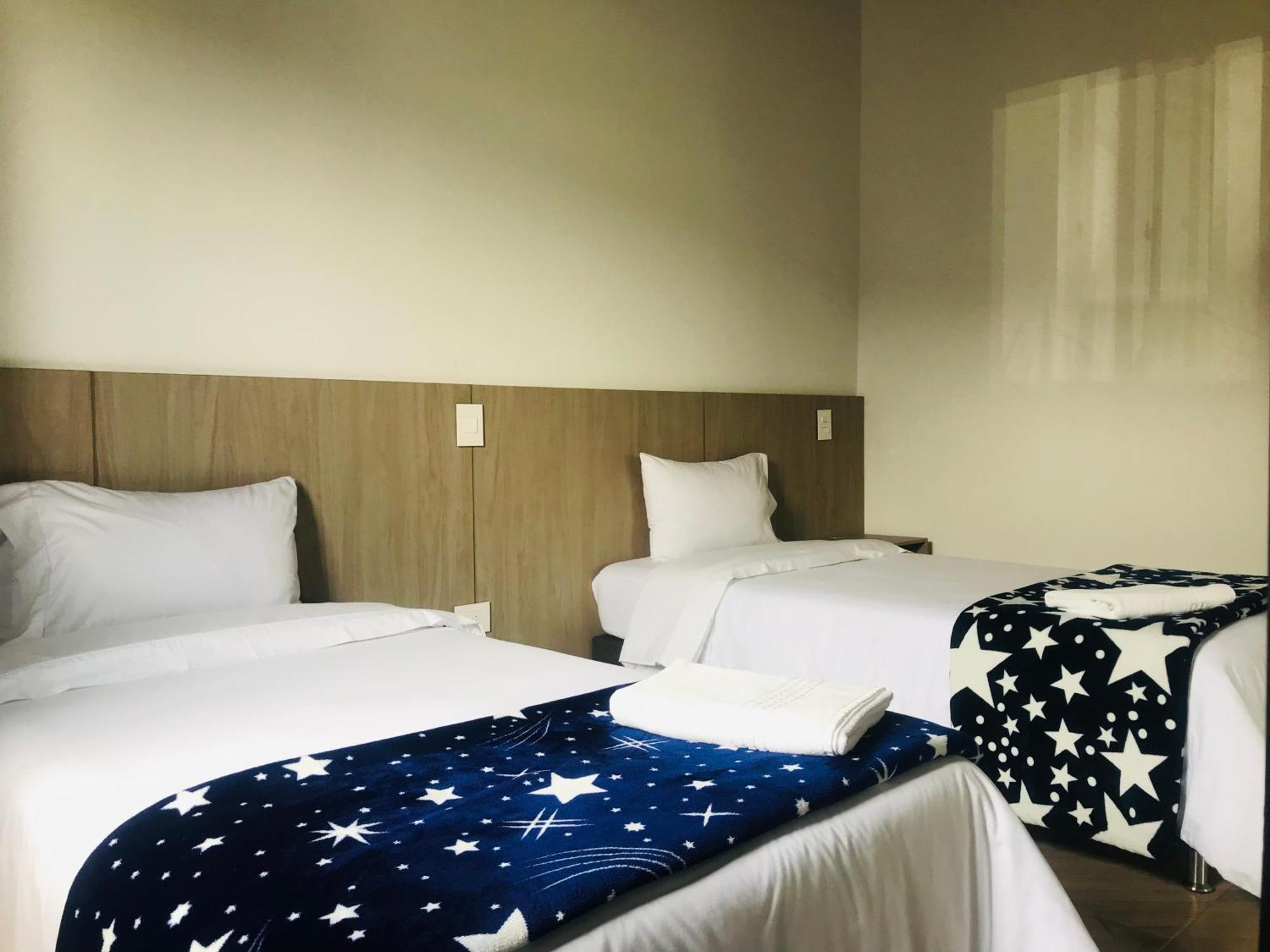 Hotel & Golf Isak Aeropuerto Rionegro Kültér fotó